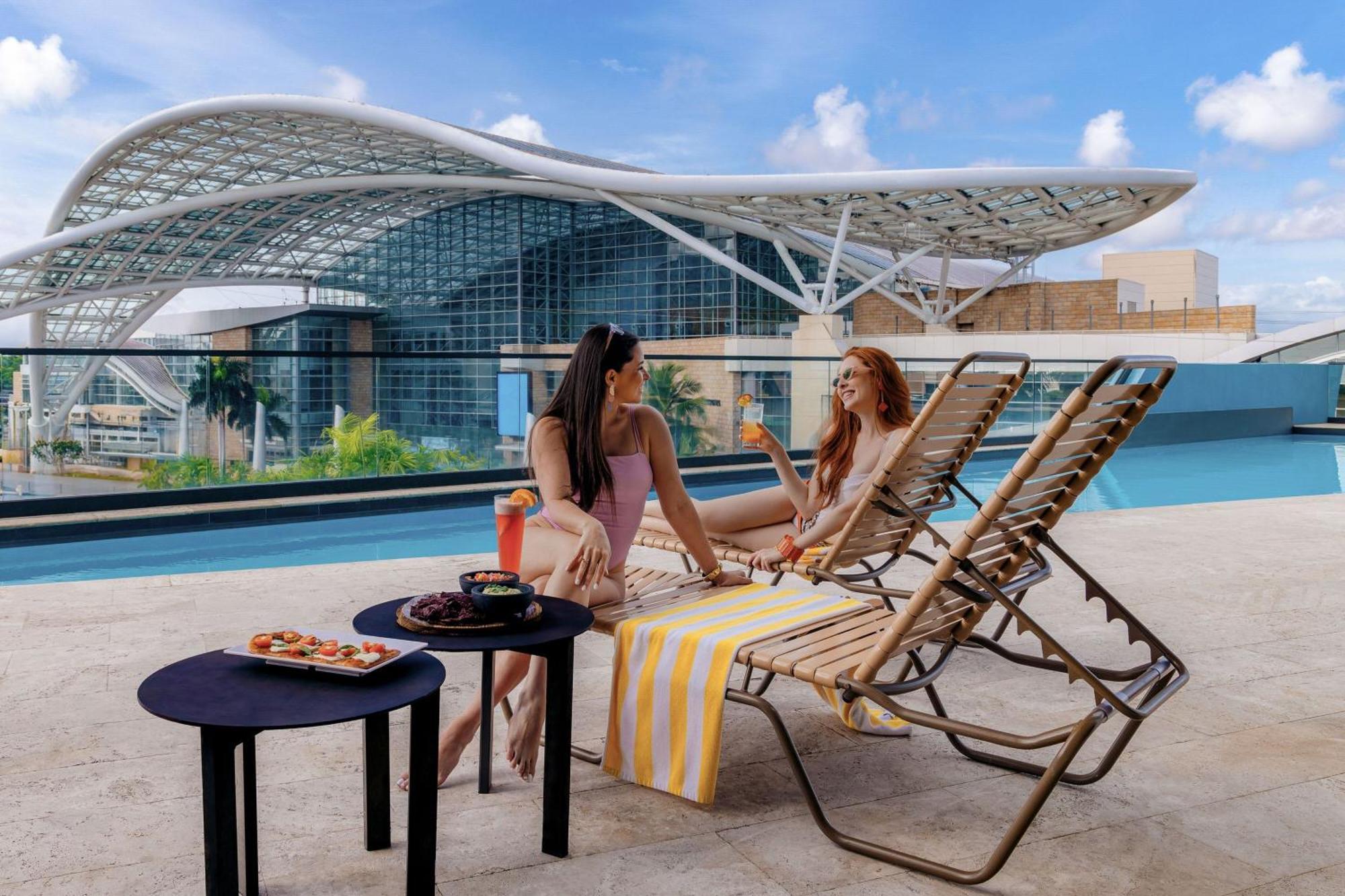 Aloft San Juan Hotel Exterior photo